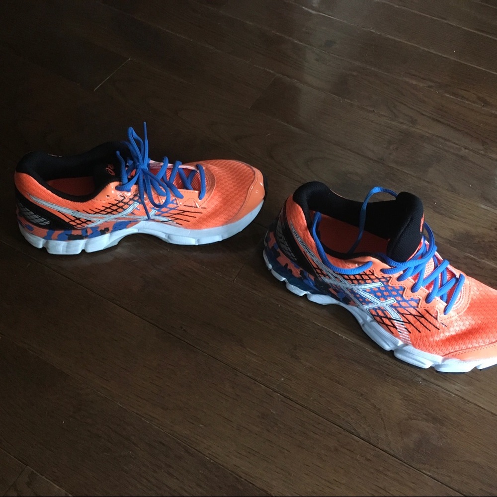 ASICS Running Shoes Sneakers 6.5 Men’s 8 Women’s